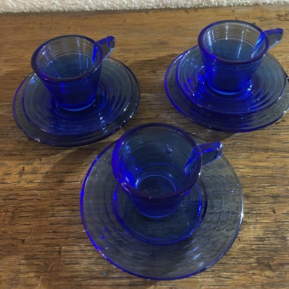 Vintage Akor 1940's Cobalt Blue Child's Cup and Saucers - Picture 4 of 11